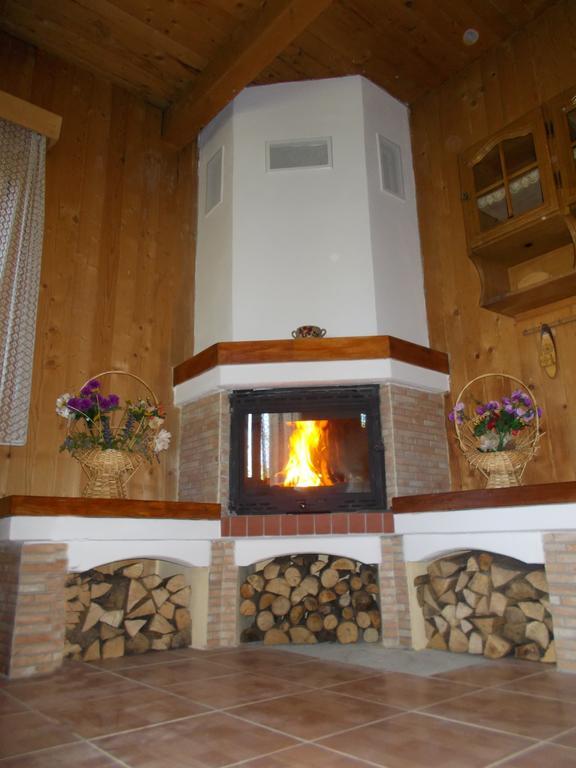 Casa Lacramioara Sîmbăta de Sus Esterno foto